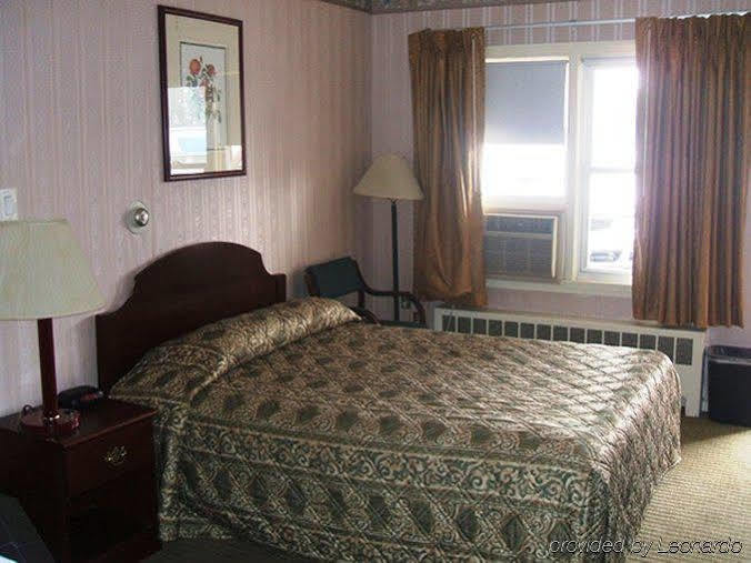 Red Carpet Inn West Springfield Esterno foto