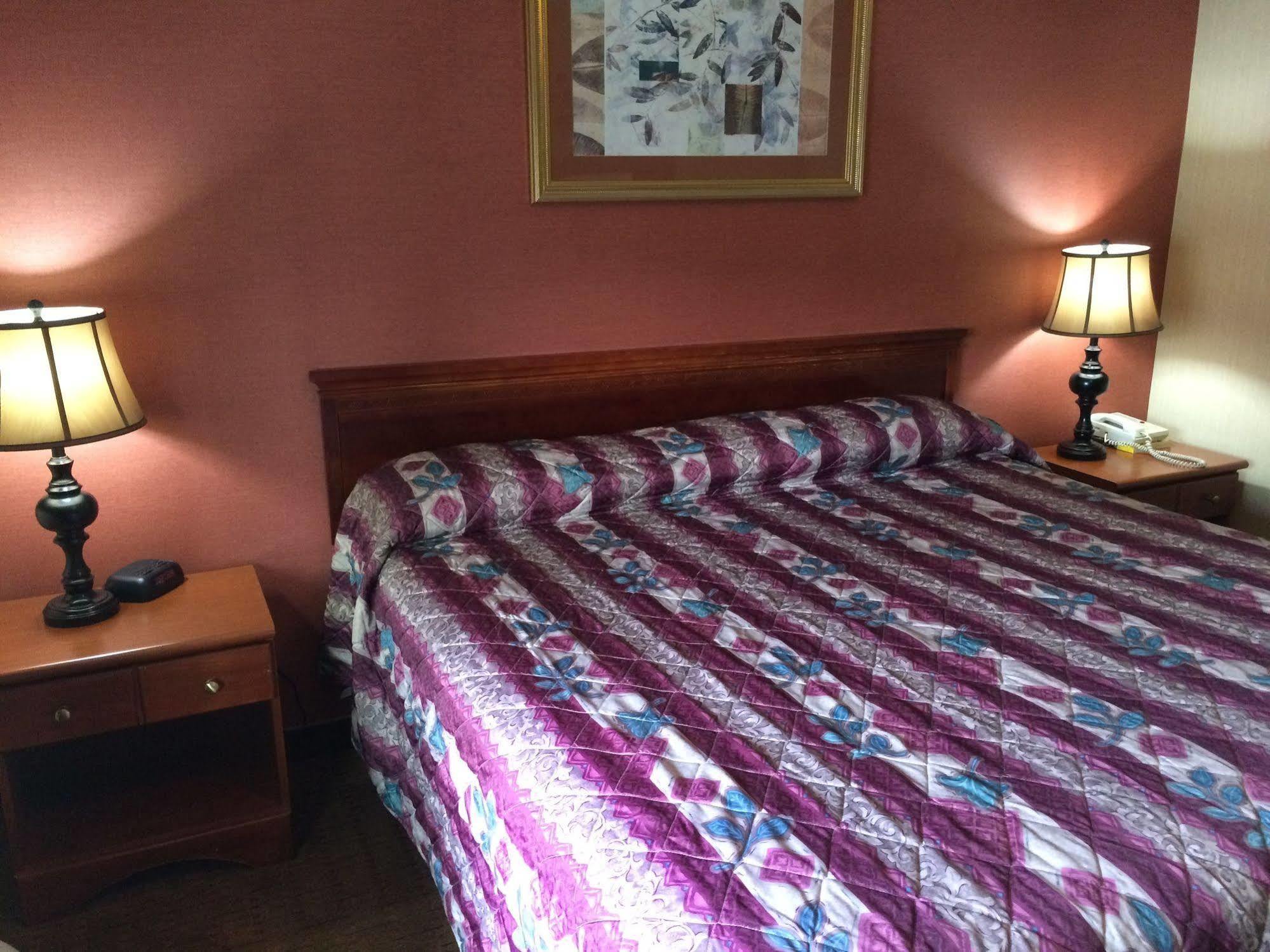 Red Carpet Inn West Springfield Esterno foto