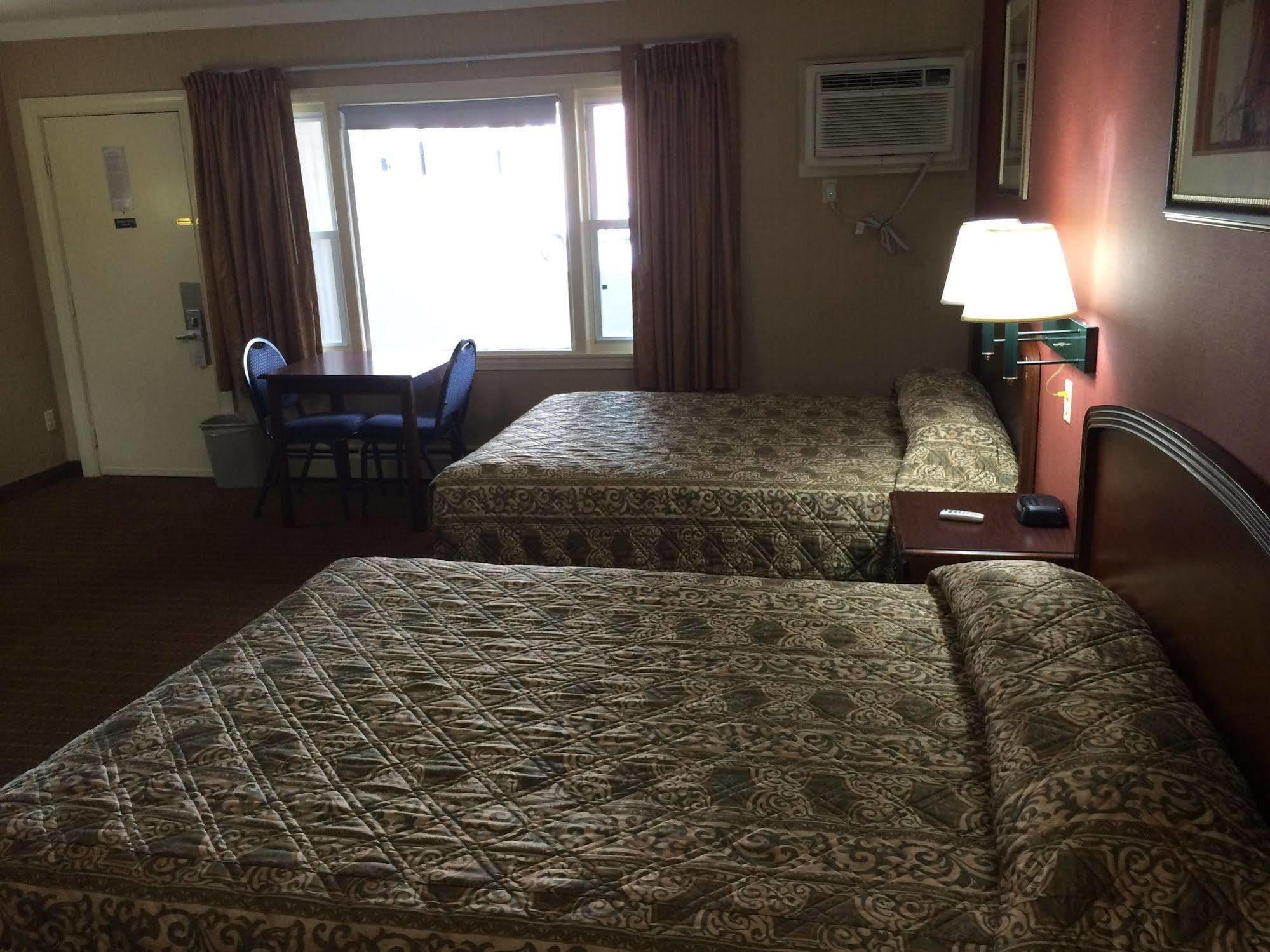 Red Carpet Inn West Springfield Esterno foto