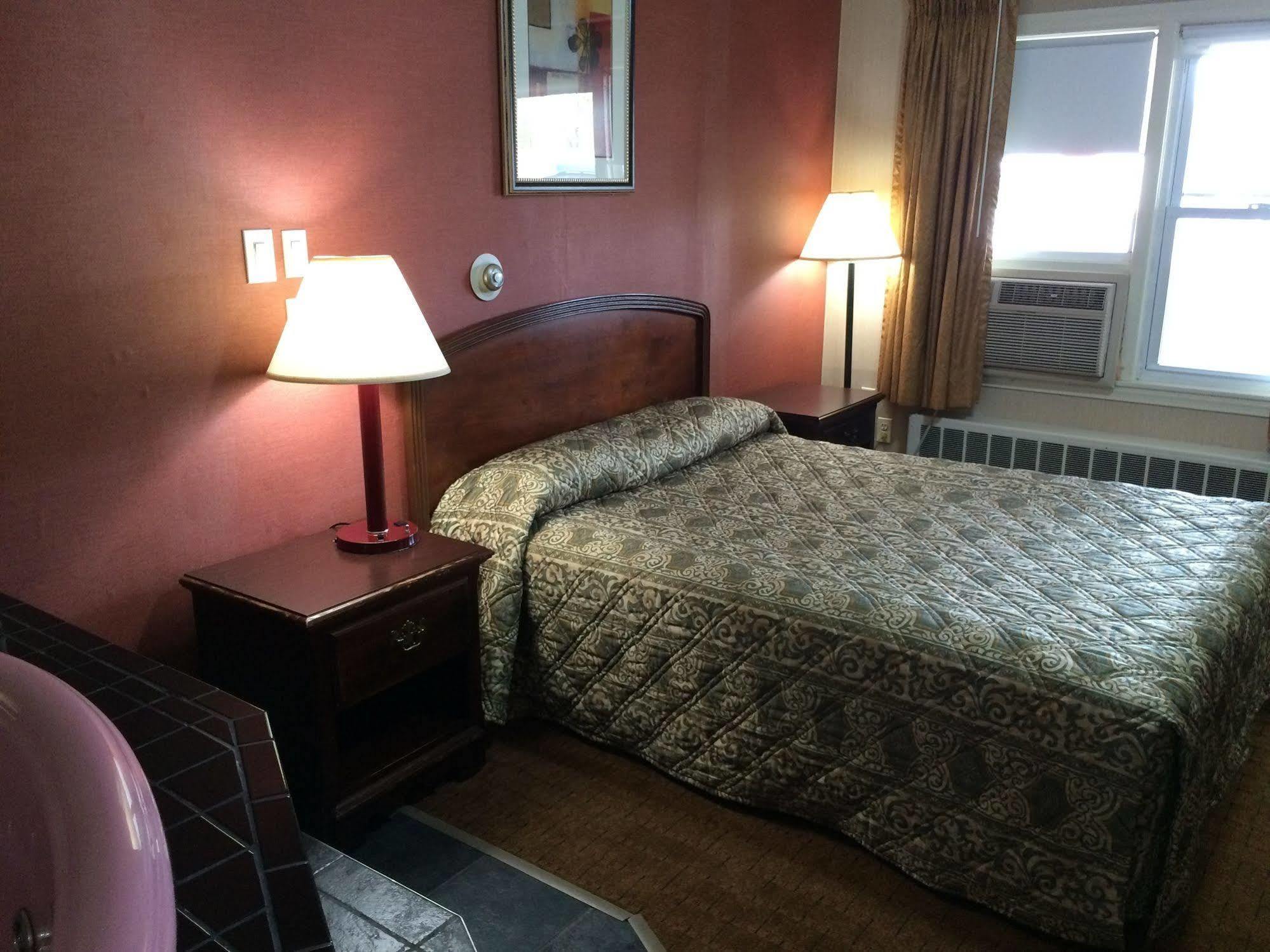 Red Carpet Inn West Springfield Esterno foto
